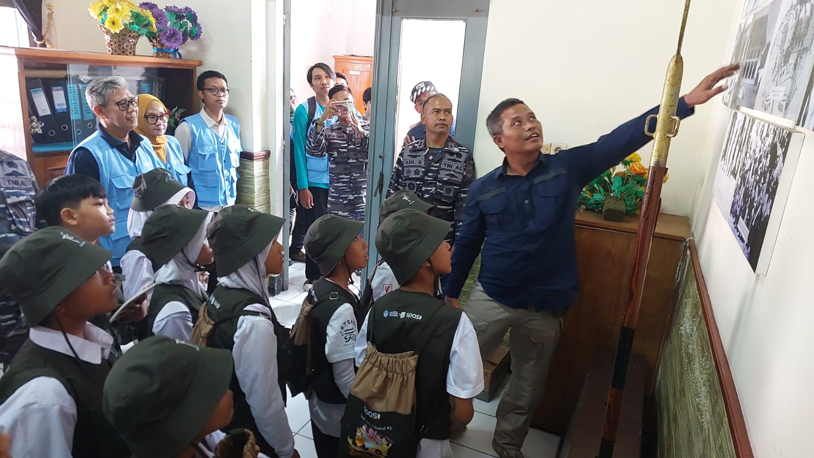 Pj Wali Kota Tegal Ajak 30 Anak SD Berwisata Sejarah