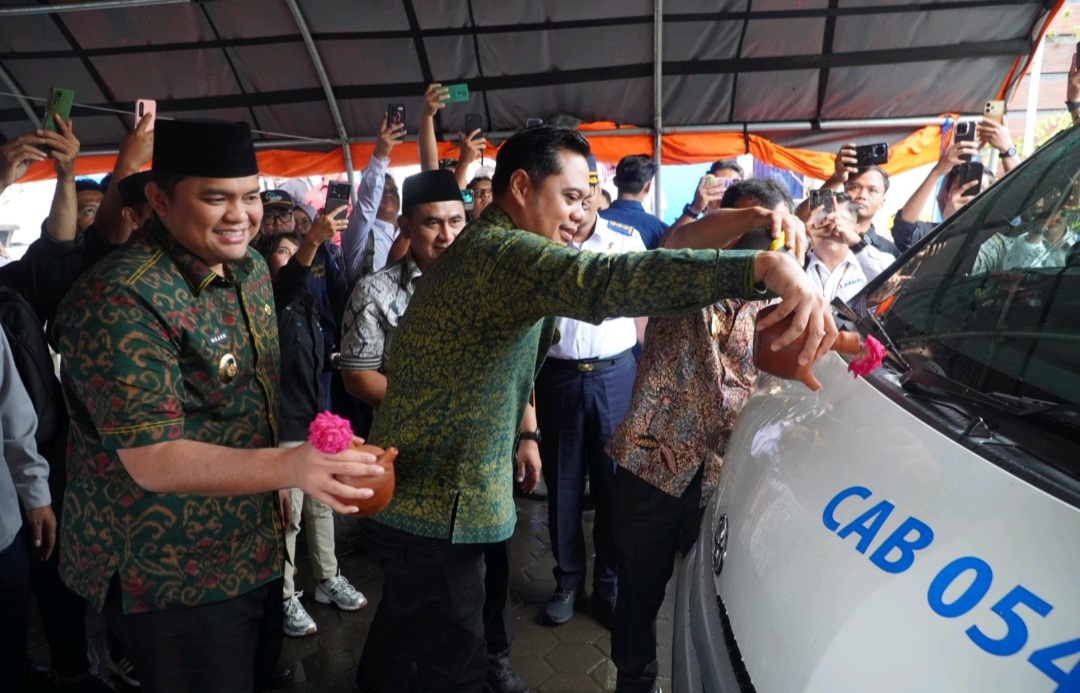 Permudah Mobilitas Warga Kepulauan, Lima Angkutan Perintis Dihadirkan di Karimunjawa Jepara