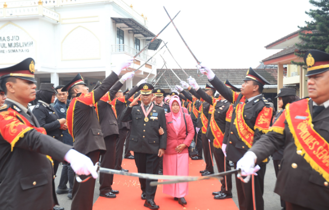 30 Personel Masuki Purna Tugas, Polres Semarang Gelar Wisuda Purna Bhakti 