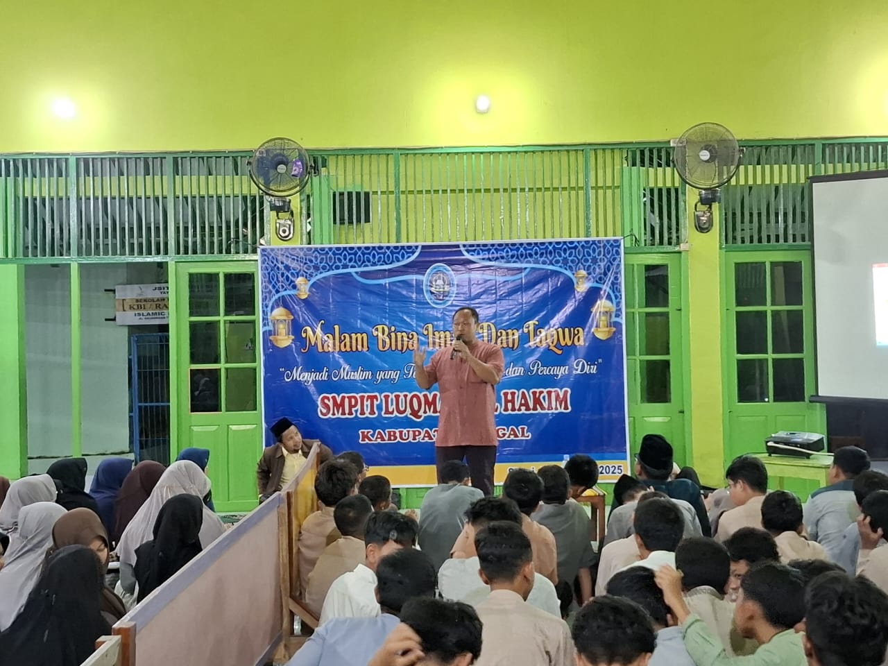 Mabit Perdana Semester Genap SMPIT LH Kabupaten Tegal 