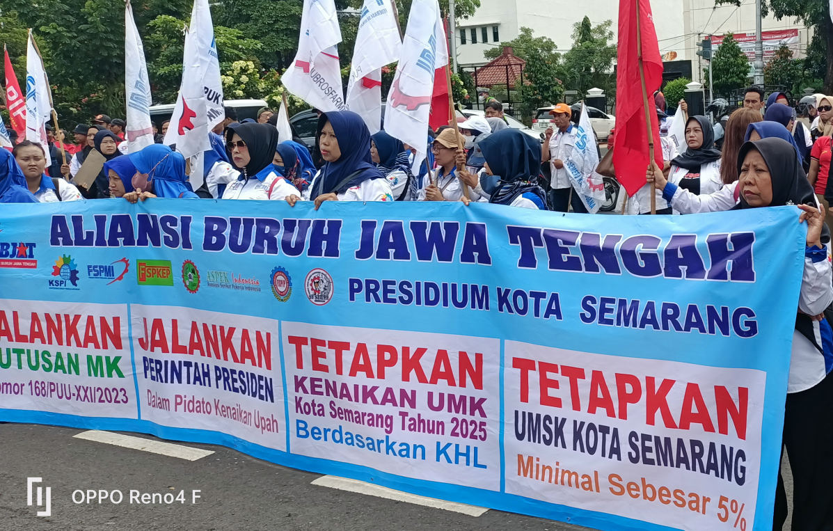 Aliansi Buruh Jateng Desak Penetapan UMSP Sesuai Konstitusi