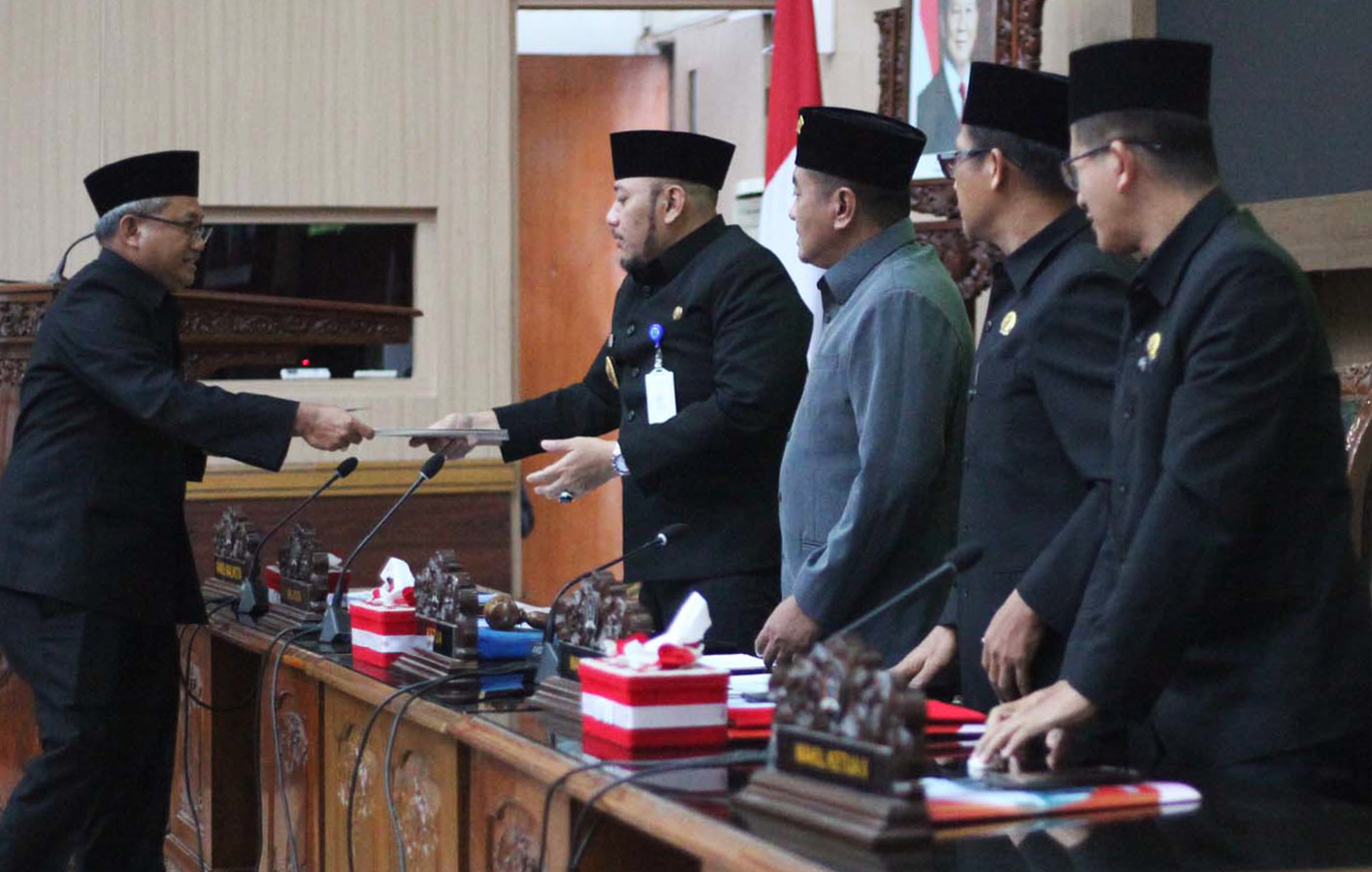 Pengamen dan Pengemis di Perempatan Jalan di Tegal Makin Marak