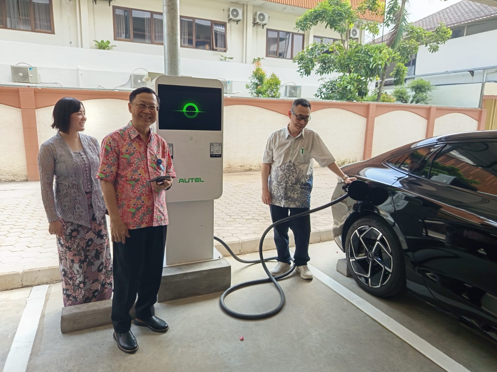 SPKLU Merambah ke Fasilitas Kesehatan di Kudus Jelang Transisi Energi
