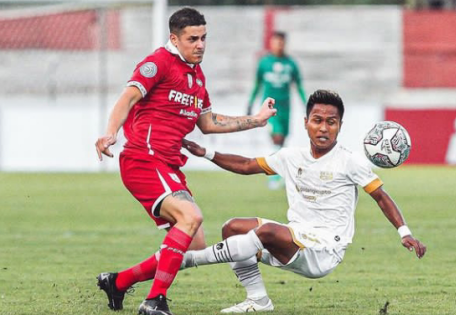 Debut Persis Solo di Liga 1 Ditekuk Dewa United 2-3, 