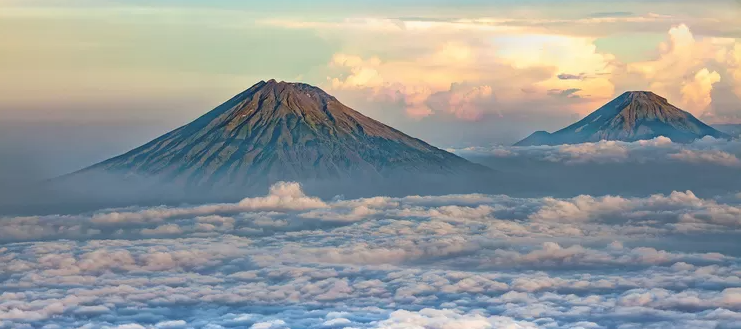 6 Kisah Mistis dan Mitos Gunung Sumbing yang Bikin Merinding, Nomor 4 Jangan Dilakukan!