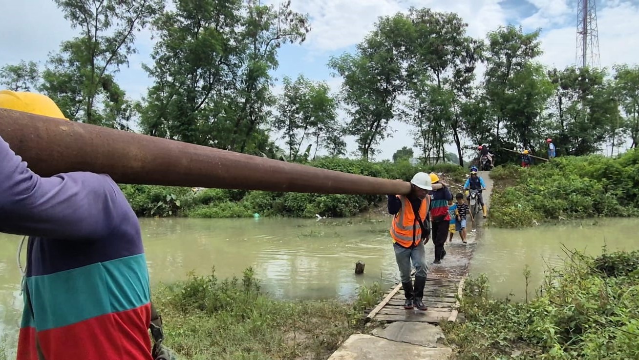 Pasca Banjir PLN Tetap Optimalkan Pelayanan Kelistrikan Pada Masyarakat