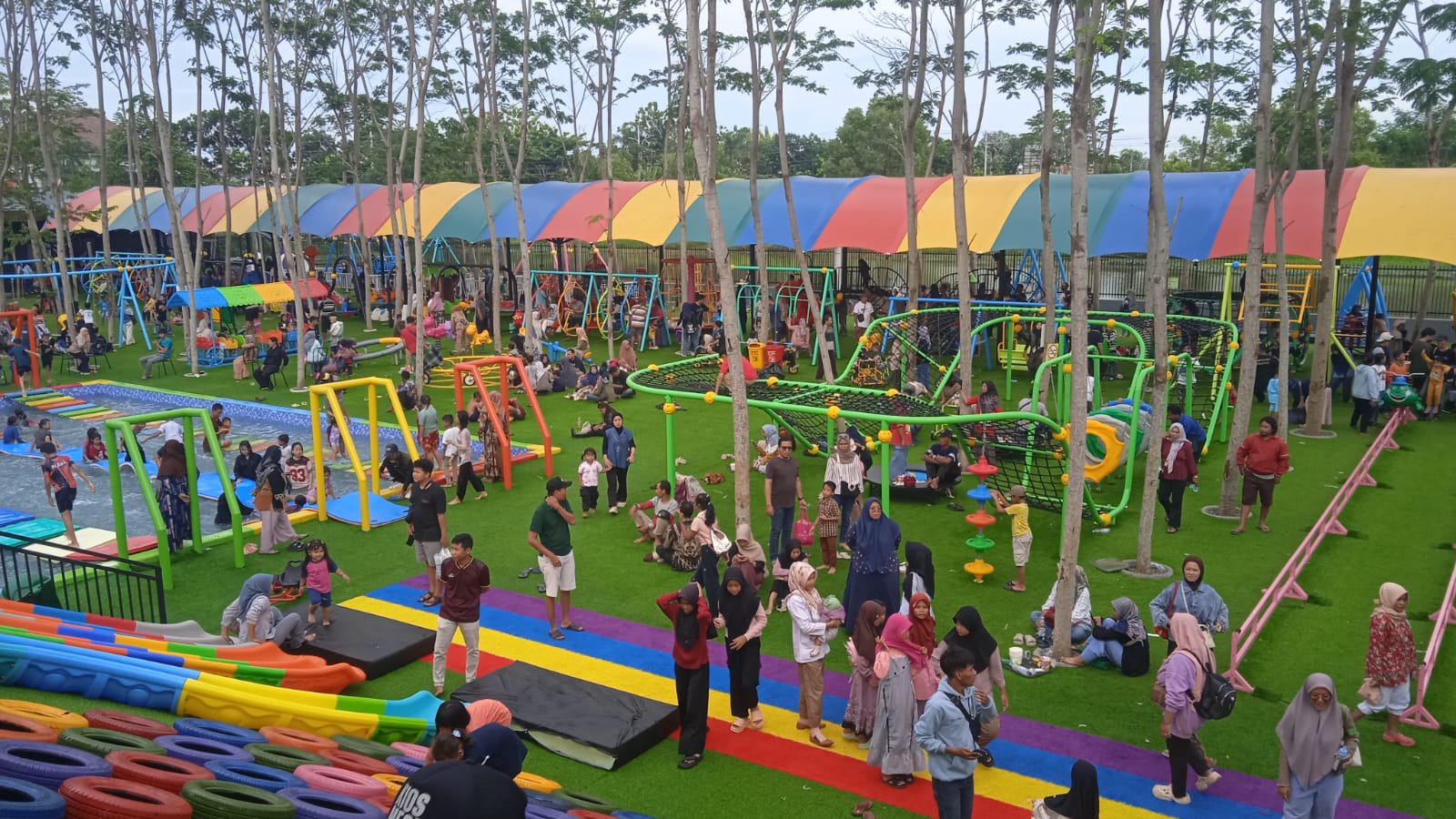 Ramah Keluarga, 7.000 Orang Serbu Wisata Anak The Nice Playland Batang di Awal 2026