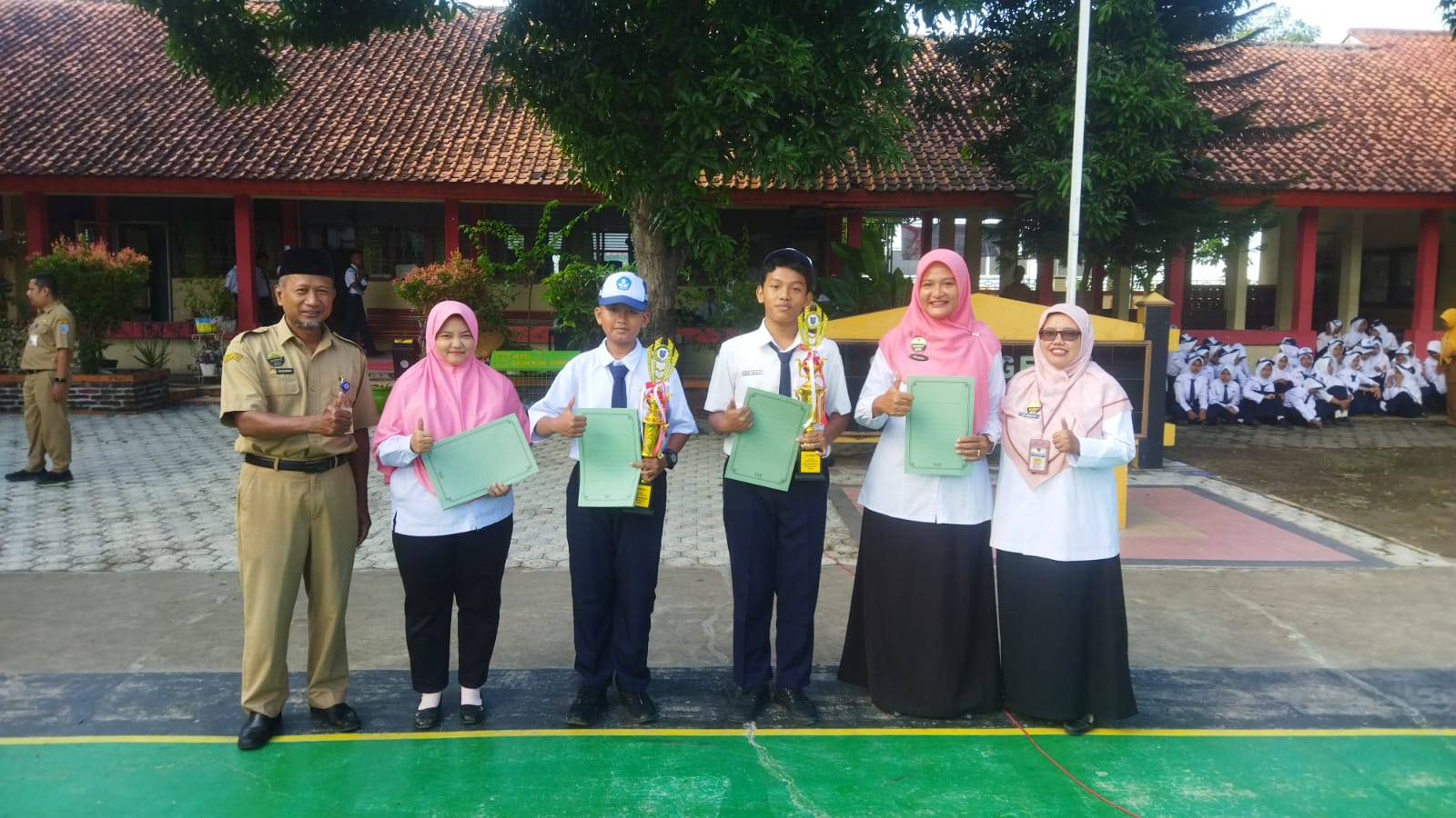 Siswa SMPN 1 Pagerbarang Kabupaten Tegal Rebut 2 Medali Emas Ajang FTBI 