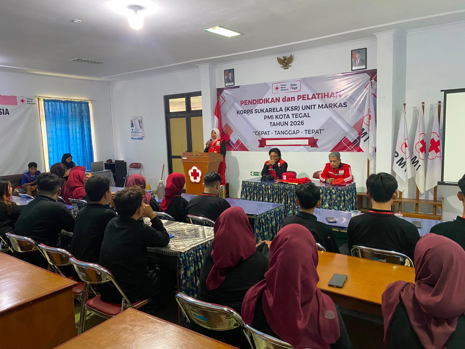 22 Peserta Ikuti Diklatsar KSR PMI Kota Tegal, Resmi Dilantik Jadi Relawan