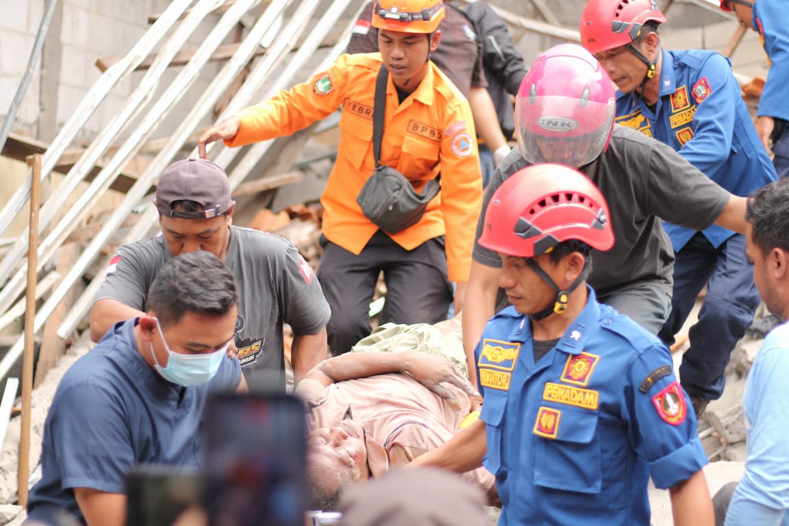 Disebut Musibah, Kasus Rumah Roboh di Pasar Kliwon Tidak Dilanjutkan ke Jalur Hukum  