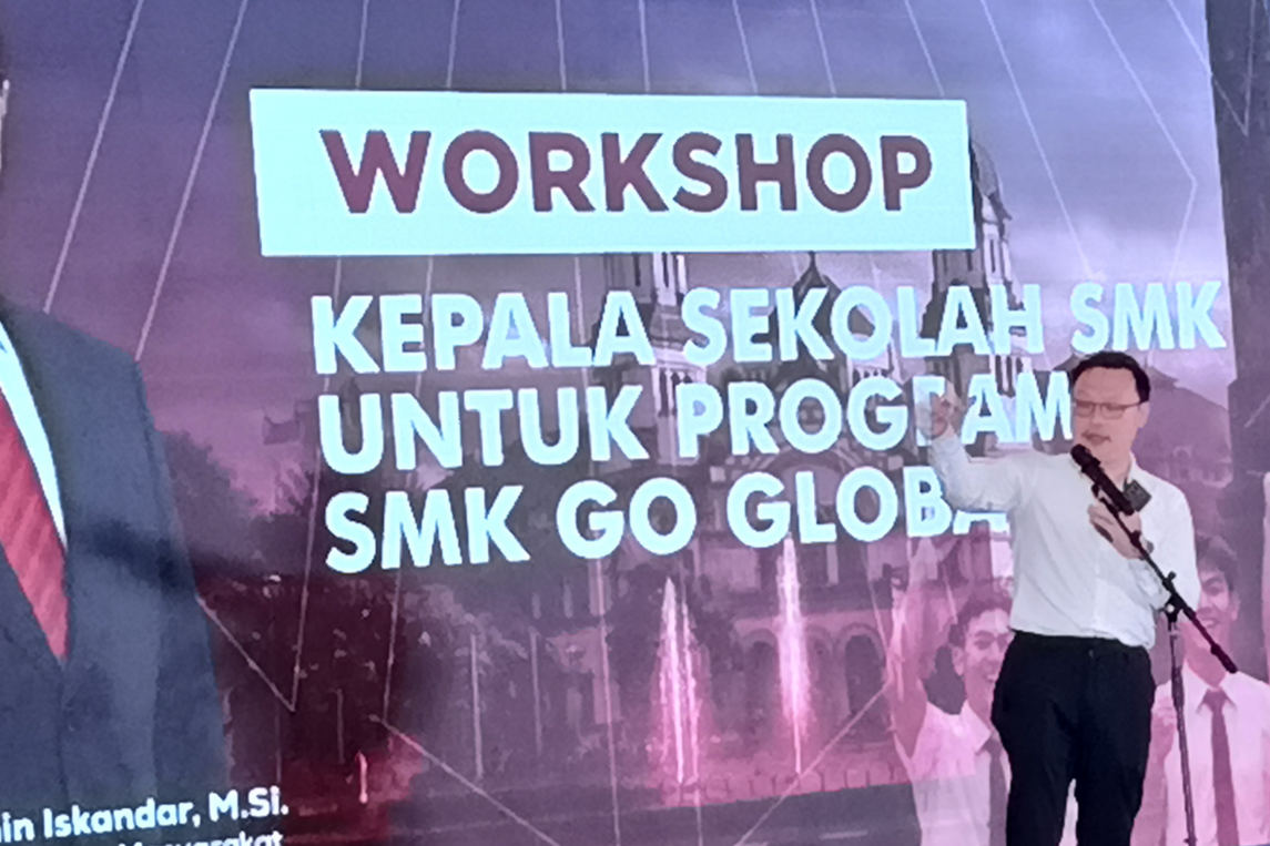 Kemenko PM Dorong Transformasi SMK Jadi Inkubator 1 Juta Talenta Global Terampil