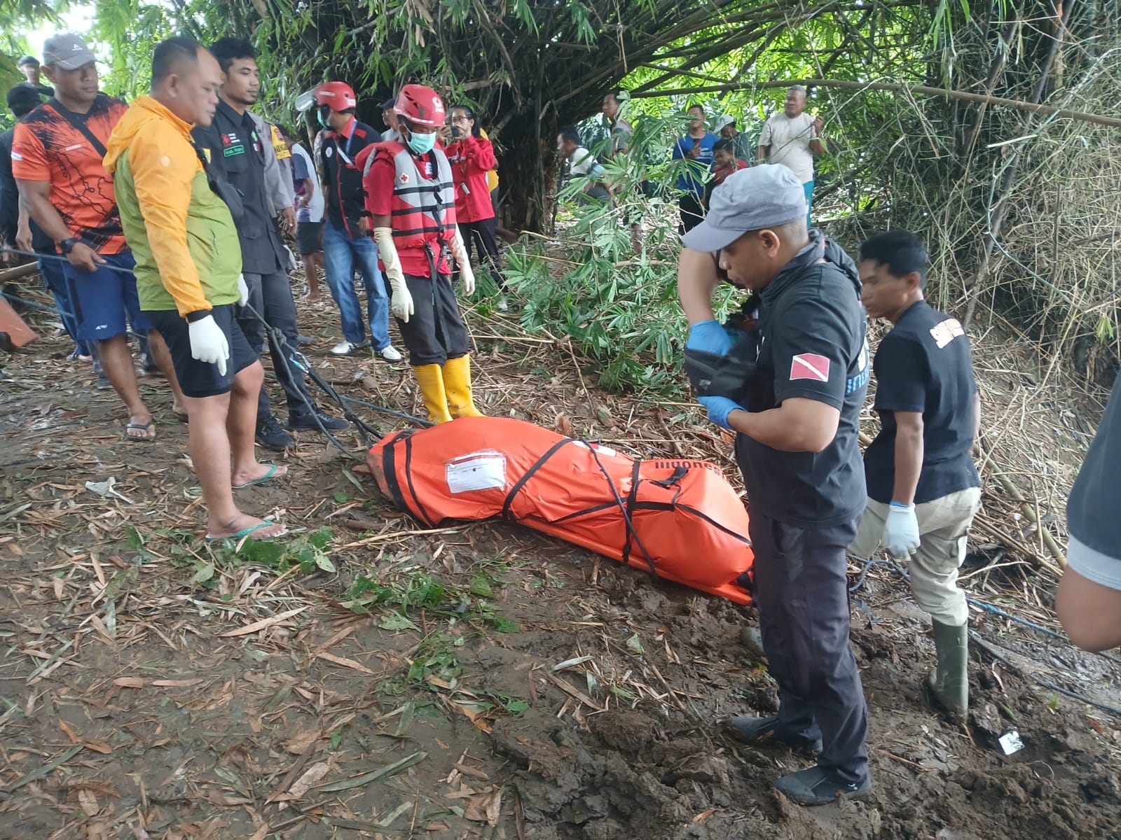 Penemuan Mayat di Sungai Bengawan Solo Penuh dengan Kecurigaan