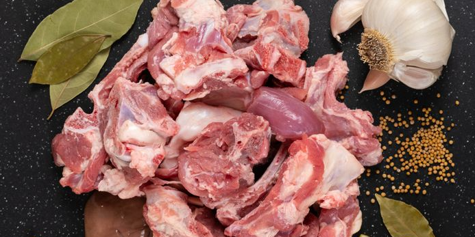 Sering Terabaikan! Ini Cara Mudah Mengolah Daging Kambing Agar Tidak Bau dan Renyah Saat Di Makan