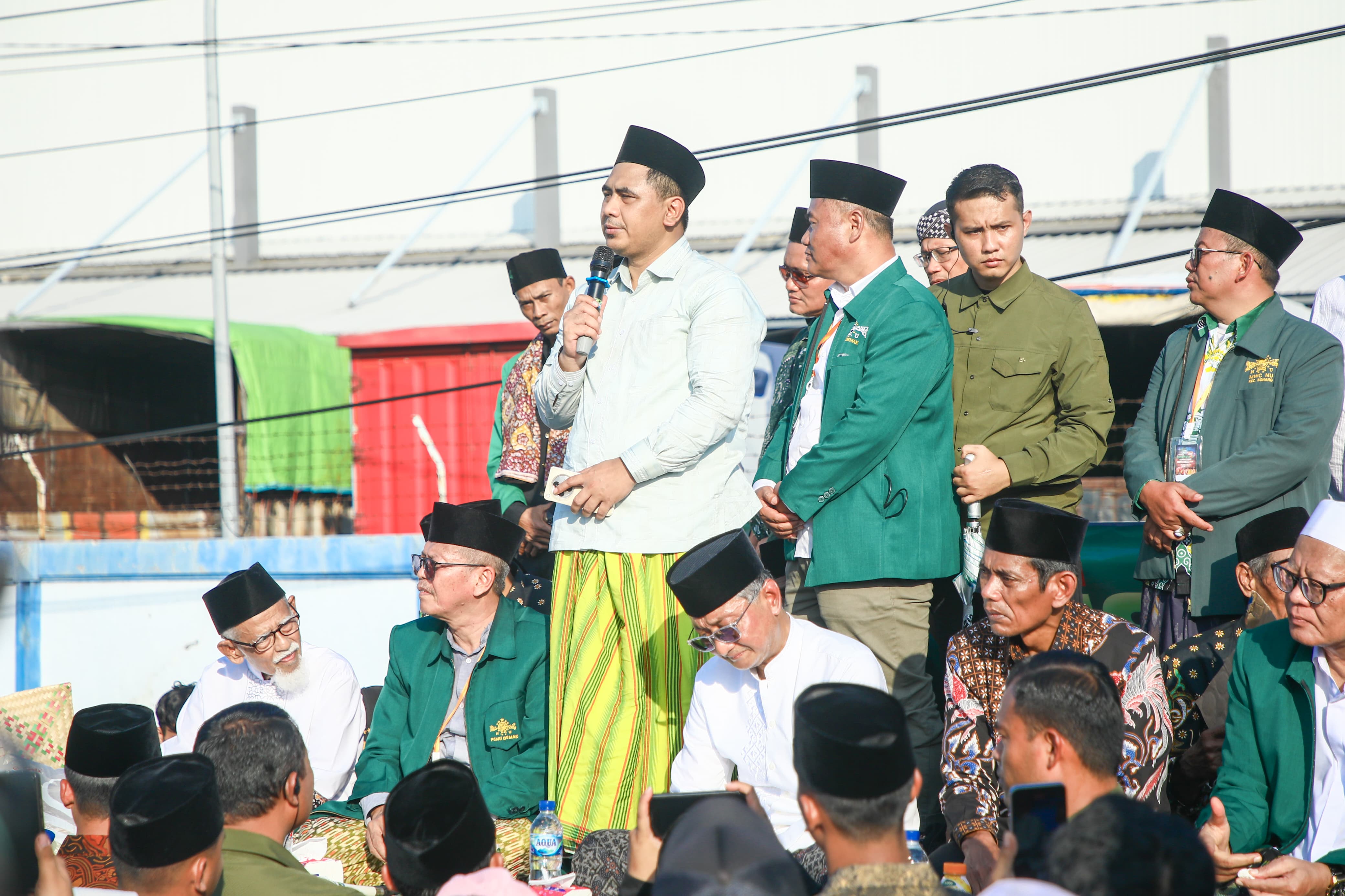 Wagub Jateng Taj Yasin Ungkap Akan Ada Penambahan Pembangunan Giant Sea Wall Sepanjang 20 Kilometer