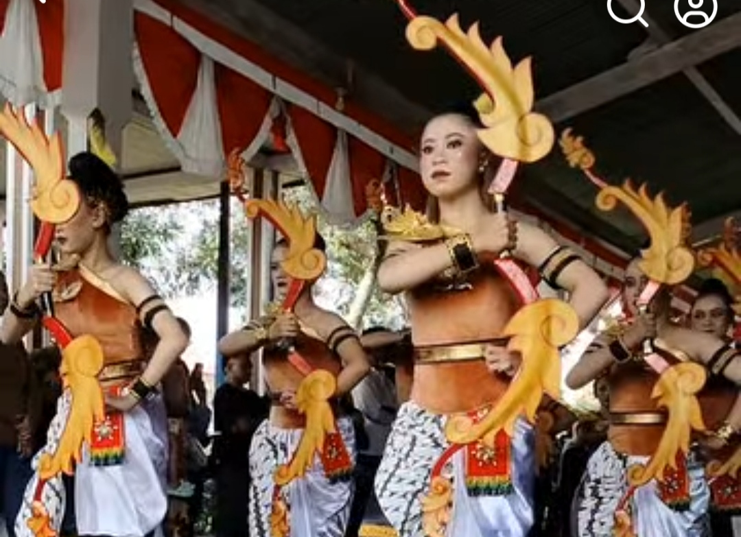 Sendratari Ratu Kalinyamat Berkuda Pukau Ribuan Masyarakat Jepara