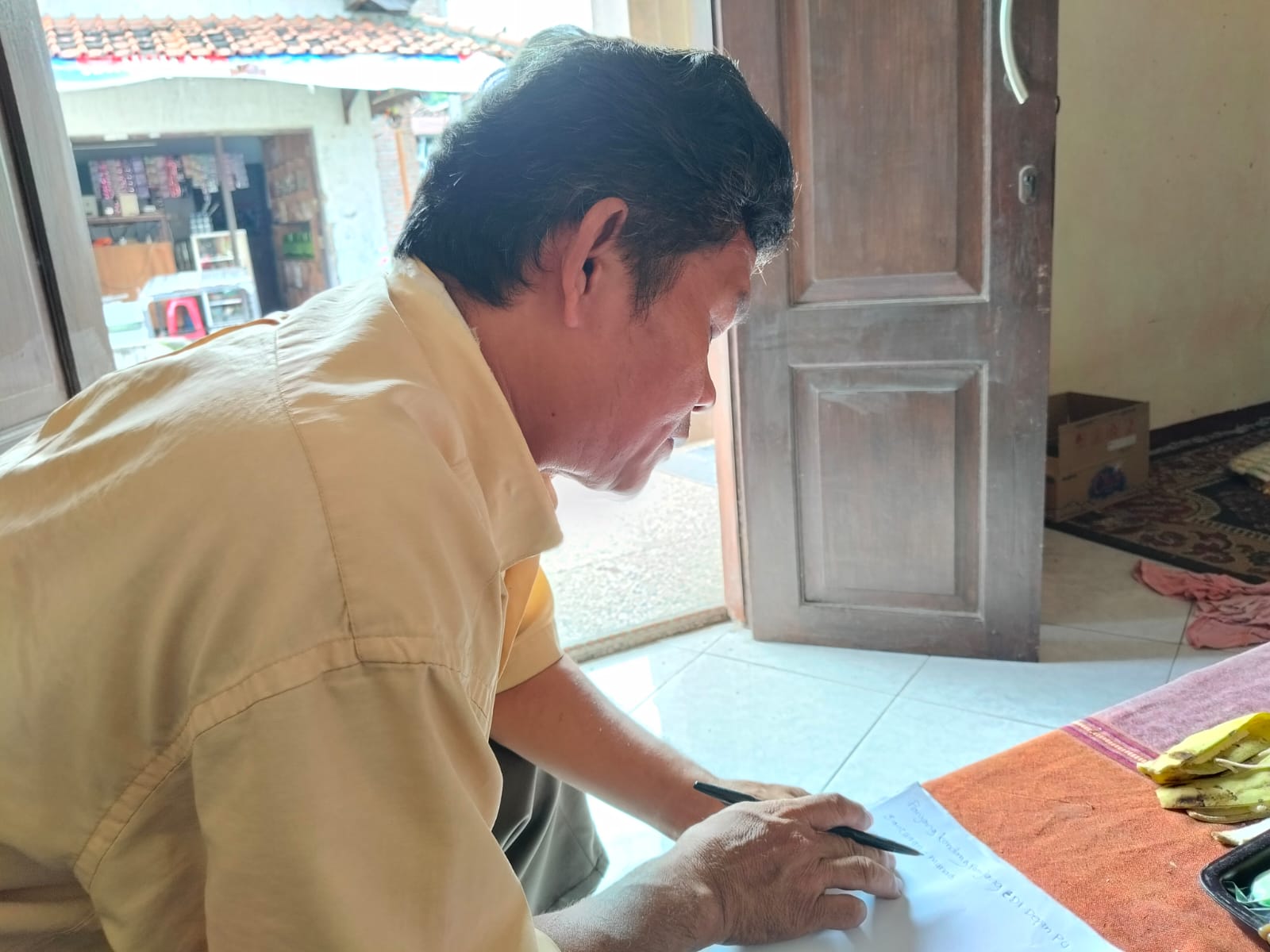 Modal Digondol, Beras Tak Datang: Kisah Pilu Pengusaha Penggilingan Padi Pekalongan