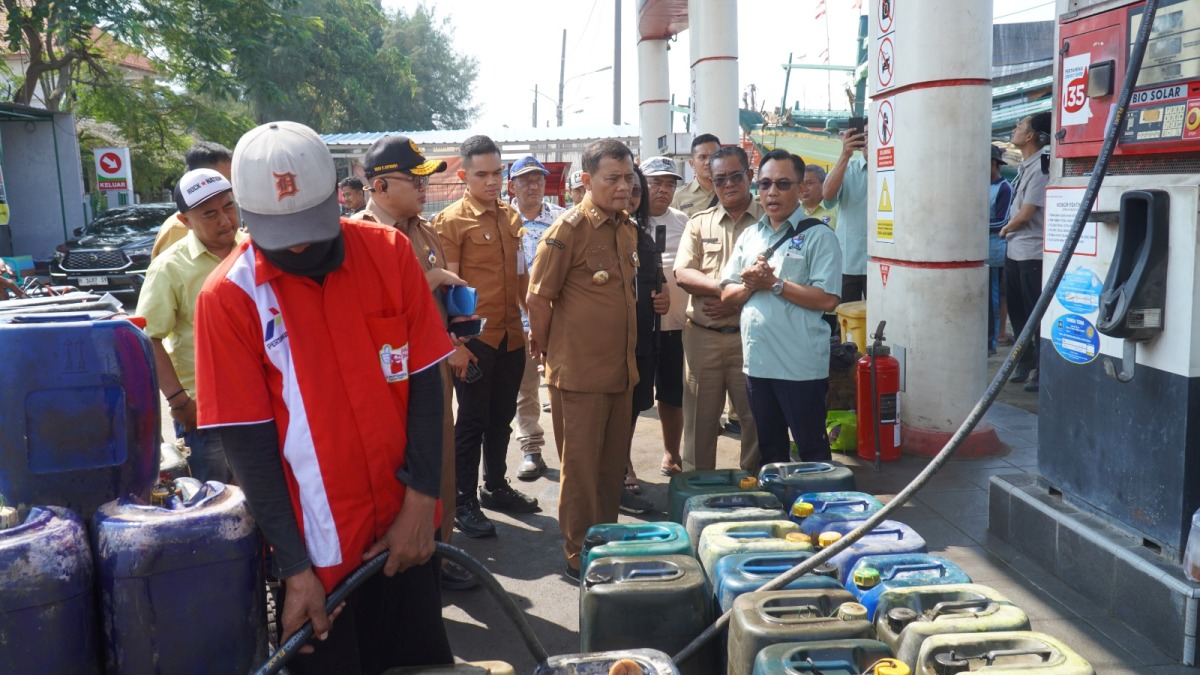 Respon Cepat Keluhan Nelayan Tegal dan Brebes, Ahmad Luthfi Bereskan Masalah BBM 