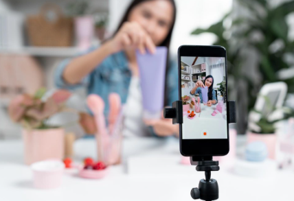 Sehari Komisinya Bisa sampai Rp1 Juta, Ini 9 Ide Konten Live TikTok Paling Ramai dan Bikin Akun Naik