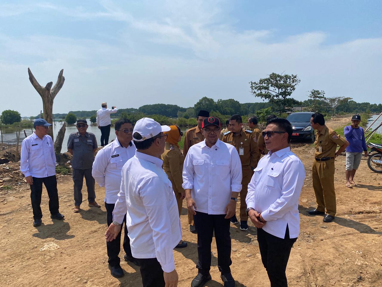 Survei Tanggul Laut Batang Dimulai, 4 Desa Jadi Prioritas