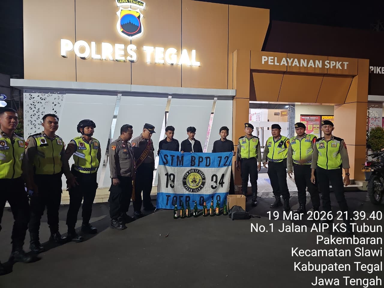 Polri Amankan Konvoi Pelajar Bawa Petasan dan Miras di Alun-Alun Slawi