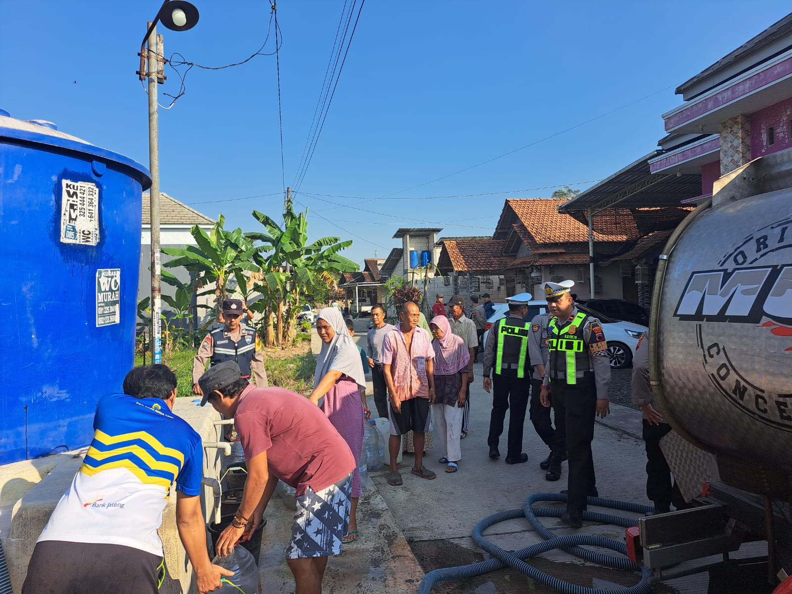 Ribuan Warga Pati Terdampak Kekeringan dan Kesulitan Dapatkan Air Bersih