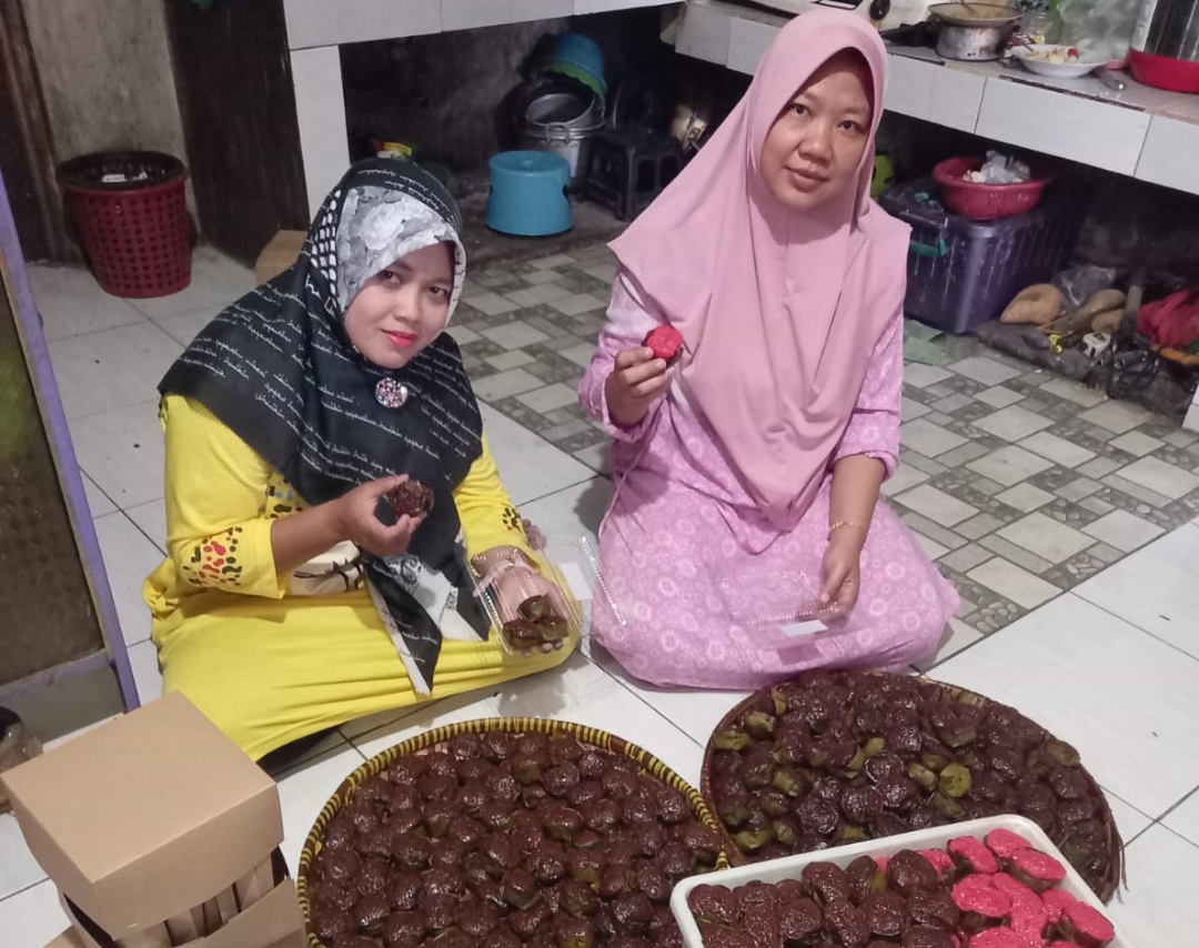 Kue Apem Khas Desa Wanarata Kabupaten Pemalang Dibuat dari Gula Aren Asli