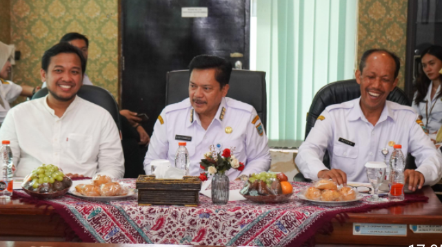 Kepala DPMPTSP Kota Salatiga Keluhkan Penataan Kabel Optik dari Penyedia Jasa Komunikasi