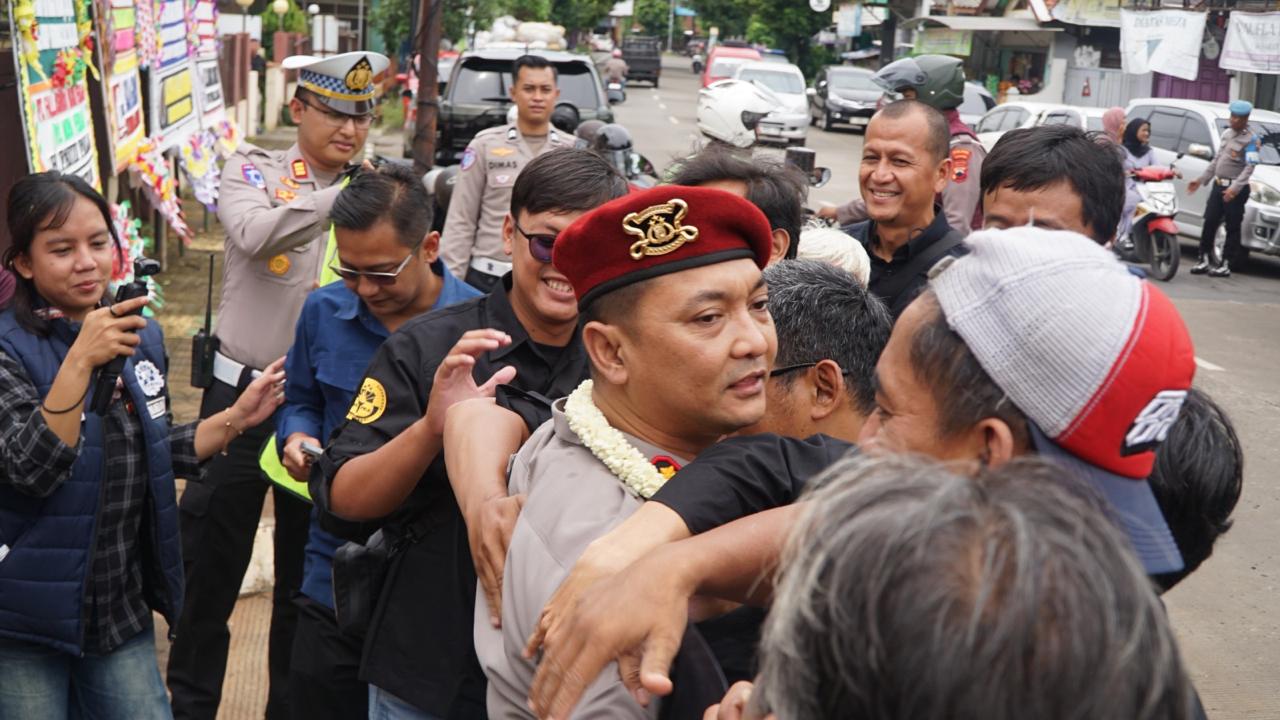 Suasana Haru Warnai Pedang Pora AKBP Edi Rahmat Mulyana Pamit dari Polres Batang