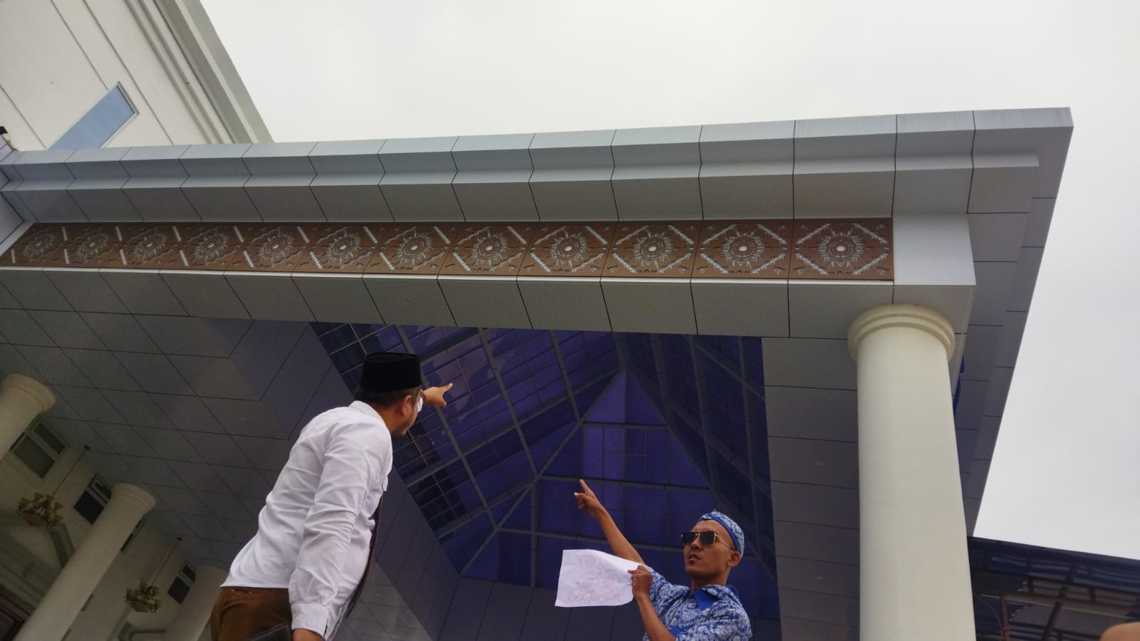 Pemasangan Ornamen Batik BangSin di Kantor Pemerintah Brebes Tanpa Izin, Pemegang Hak Cipta Layangkan Somasi 