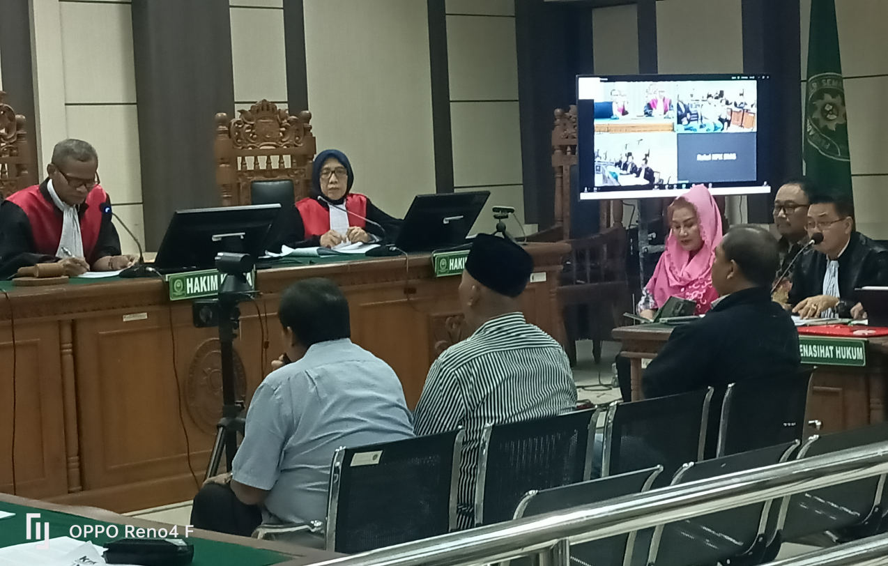 Tiga Anggota Gapensi Bersaksi dalam Sidang Gratifikasi Mba Ita dan Alwin Basri