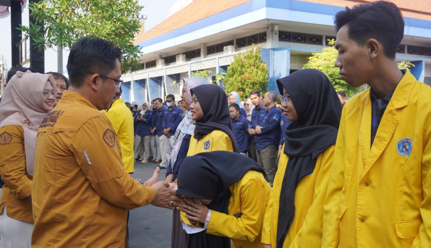 UPS Tegal Lepas 5 Mahasiswa Kampus Mengajar