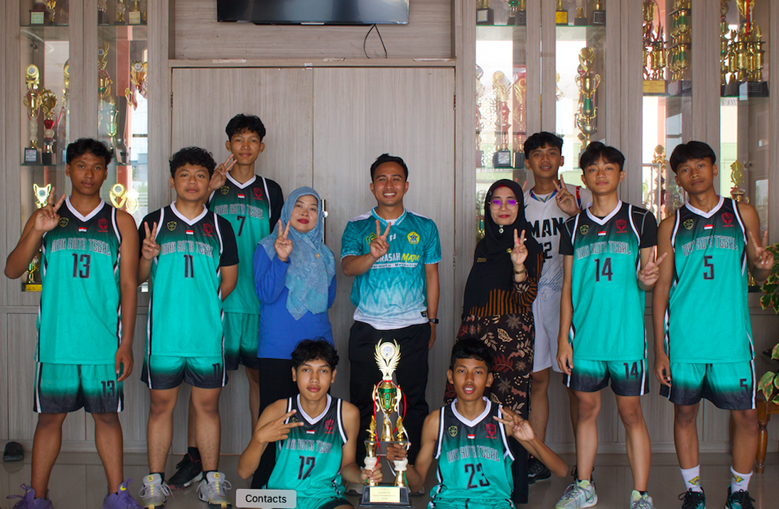 Tim Basket Putra MAN Kota Tegal Juara II Porseni Madrasah Jateng 2025 ‎
