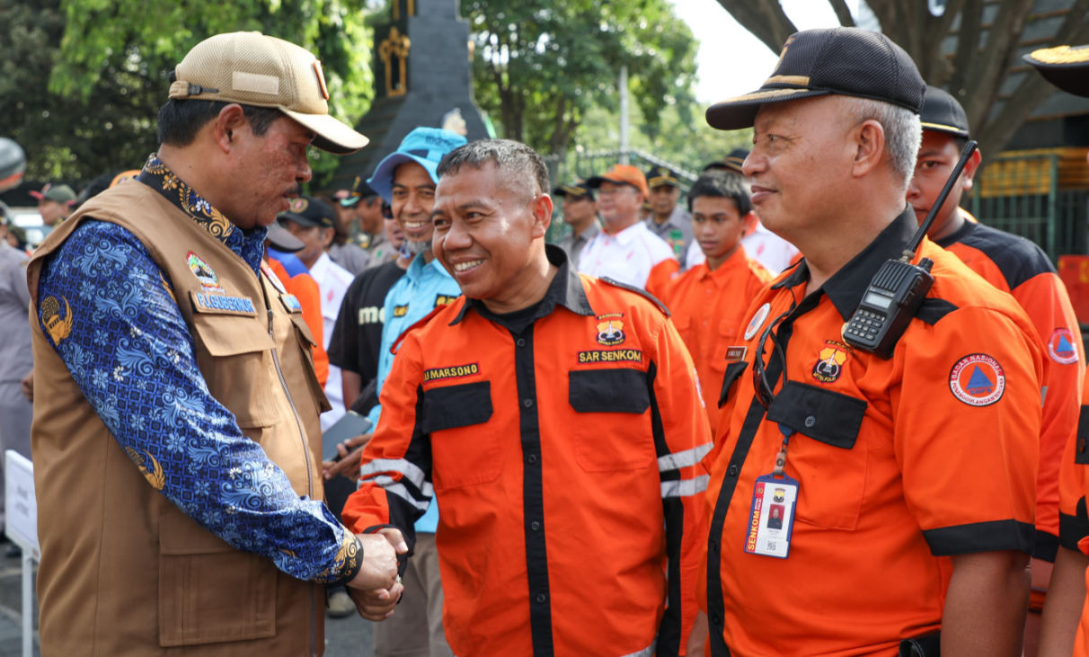 Pj Gubernur Jateng Minta KPU Antisipasi Bencana saat Pilkada di Musim Hujan