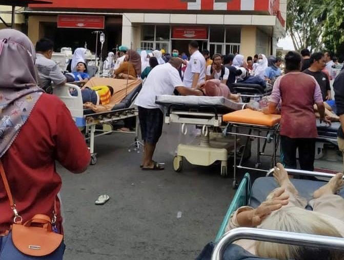 Ratusan Korban Gempa Cianjur Terus Memenuhi Rumah Sakit, Butuh Banyak Tenaga Medis dan Dokter Bedah Tulang 