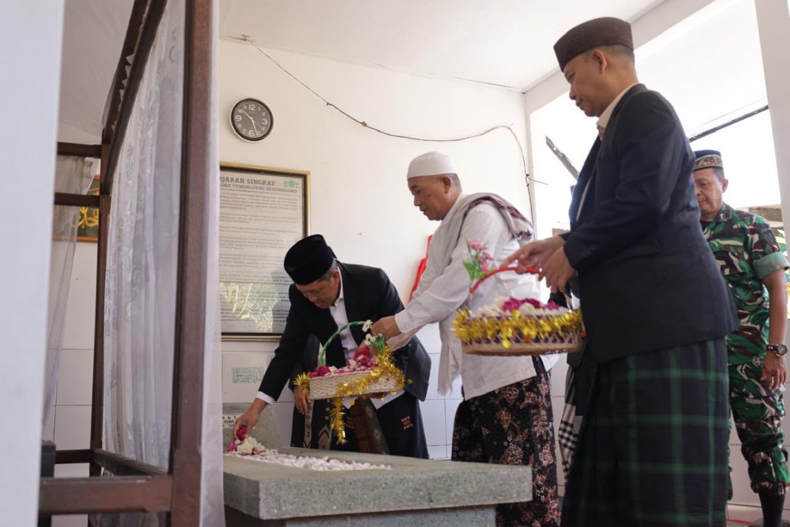 Jelang Puncak Hari Jadi ke-201 Wonosobo, Bupati Bersama Forkopimda Ziarah ke Makam KRT Setjonegoro