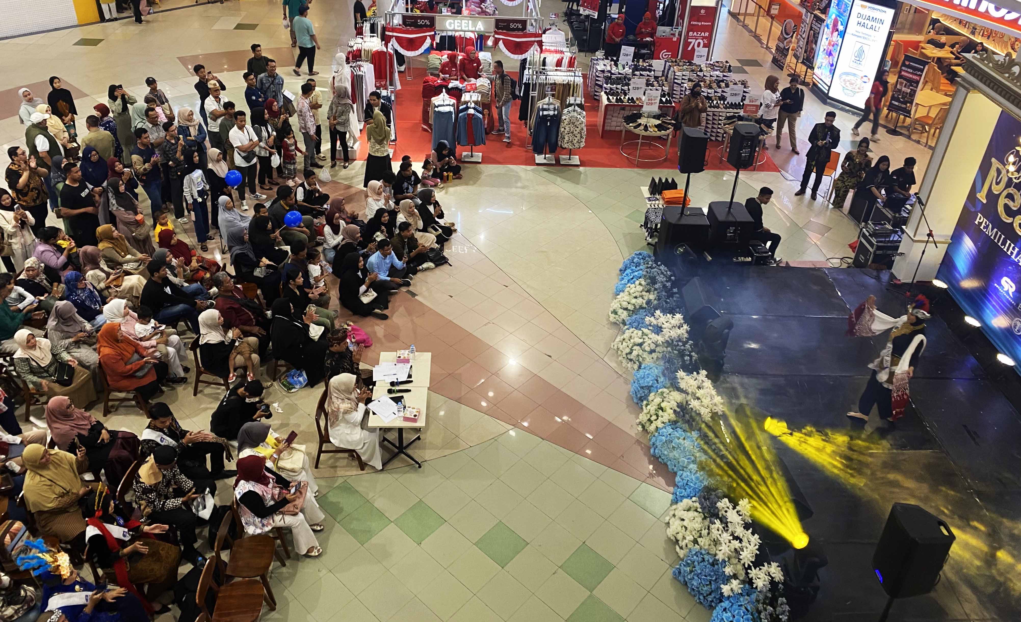 ‎16 Finalis Sinok Sitong Kota Tegal Tampil di Depan Publik