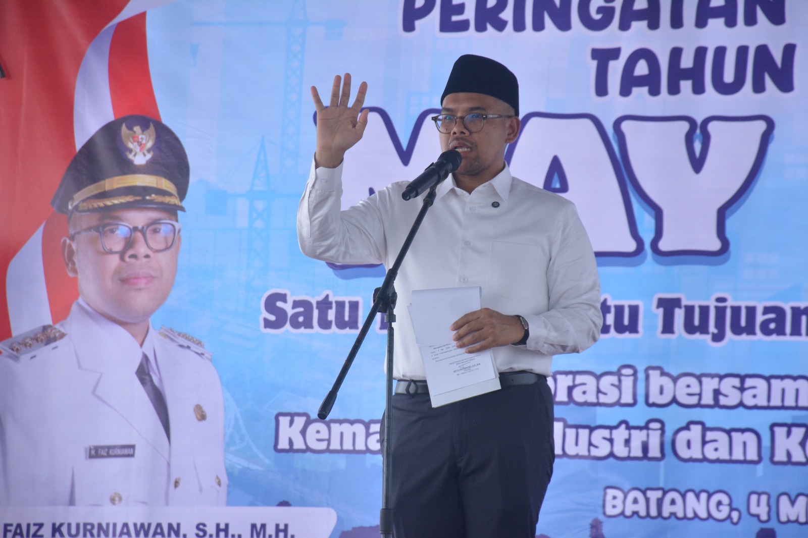 May Day: Bupati Batang Bahas Pekerja Difabel, Trans Jateng hingga Perumahan