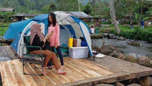 6 Tempat Camping di Subang yang Cocok untuk Dijadikan Spot Foto dengan Background Alam!