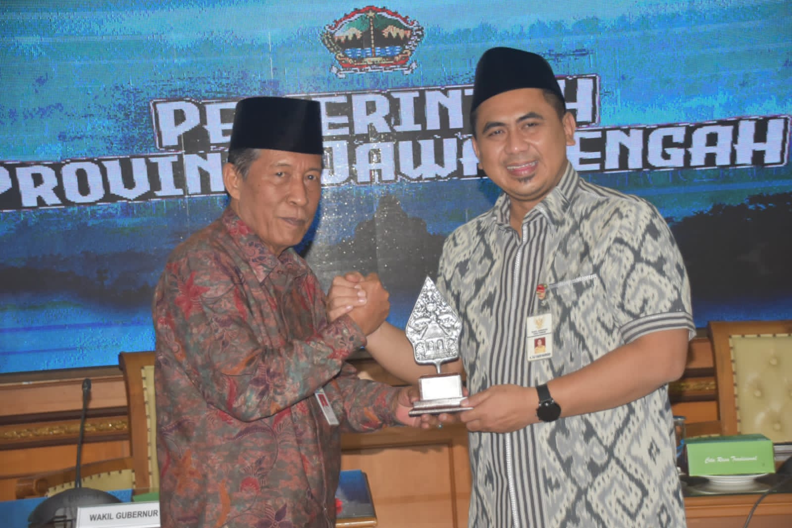 Taj Yasin Jelaskan Cara Tangani Masalah Lingkungan ke Pemprov Jambi