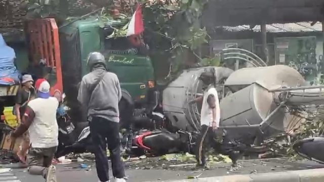 Update: Jumlah Korban Kecelakaan Maut di Bekasi 30 Orang, Korban Meninggal Pun Bertambah