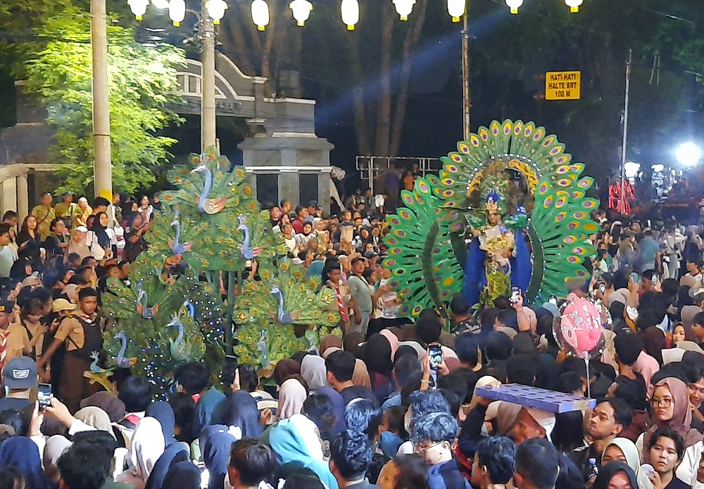 Wali Kota Agustina Evaluasi Semarang Night Carnival 2025 Usai Ricuh karena Membludaknya Pengunjung