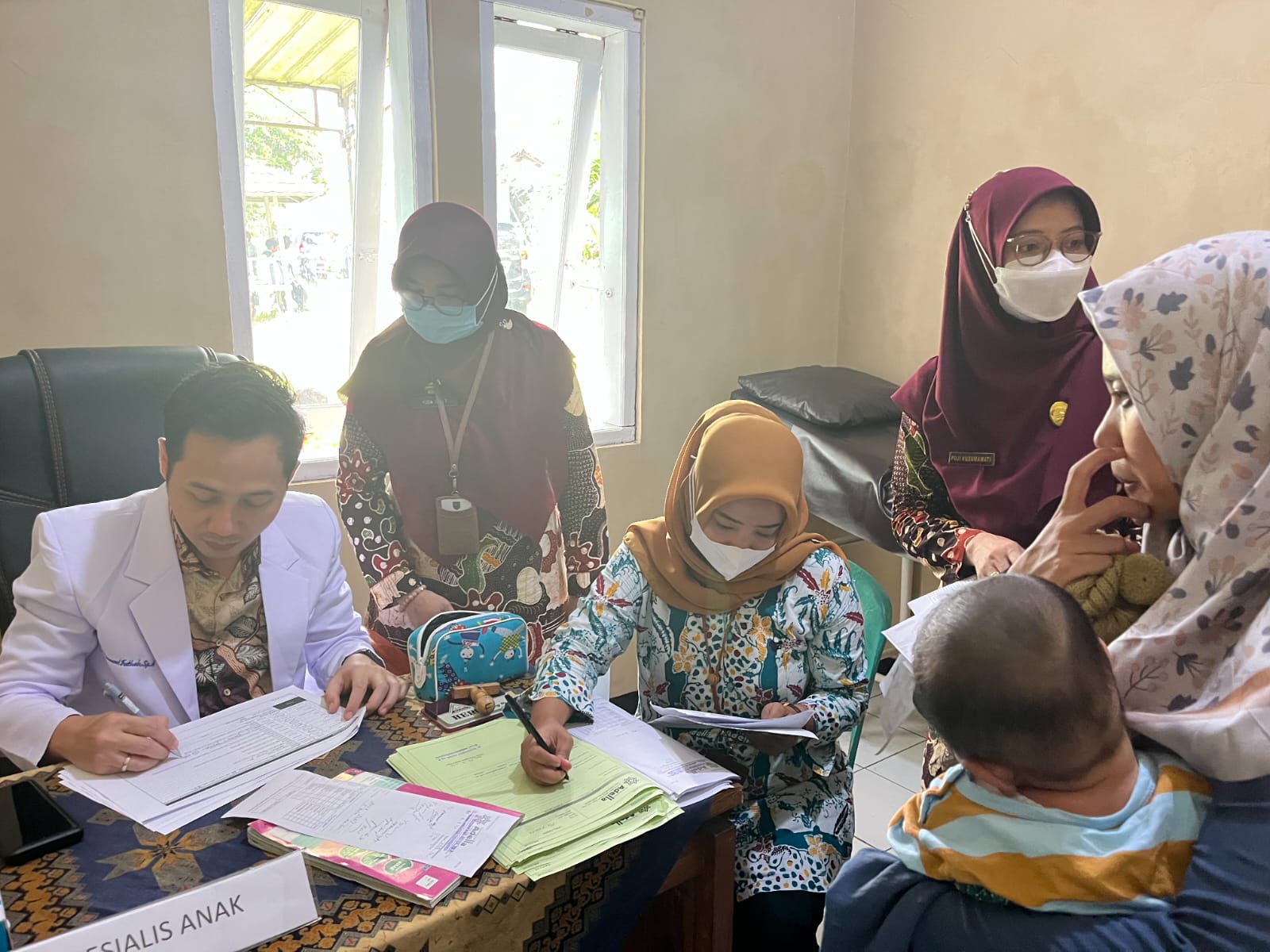 Layanan Speling, Warga Desa Pamiritan Kabupaten Tegal Antusias Periksa Kesehatan ‎