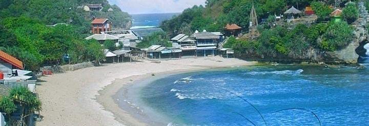 Pantai Indrayati Yogyakarta: Destinasi Wisata Alam yang Penuh Sejarah