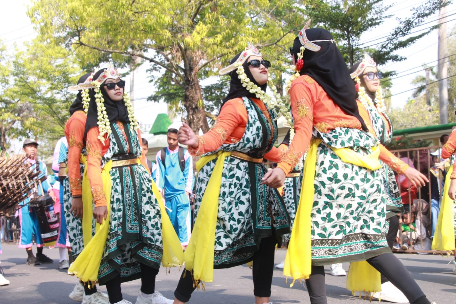 Karnaval Pelajar di Kabupaten Tegal Berlangsung Meriah, Ada 73 Peserta Adu Kebolehan