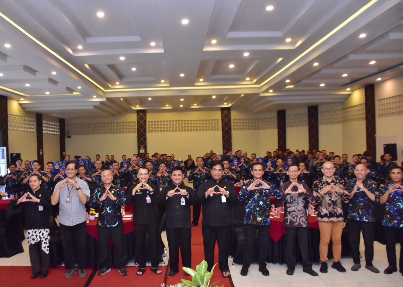 Bupati Tegal Pacu Kualitas SDM Perumda Air Minum Tirta Ayu