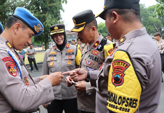 Jalani Cek Urine, Kapolres Salatiga Turut Diperiksa Propam Polda Jateng