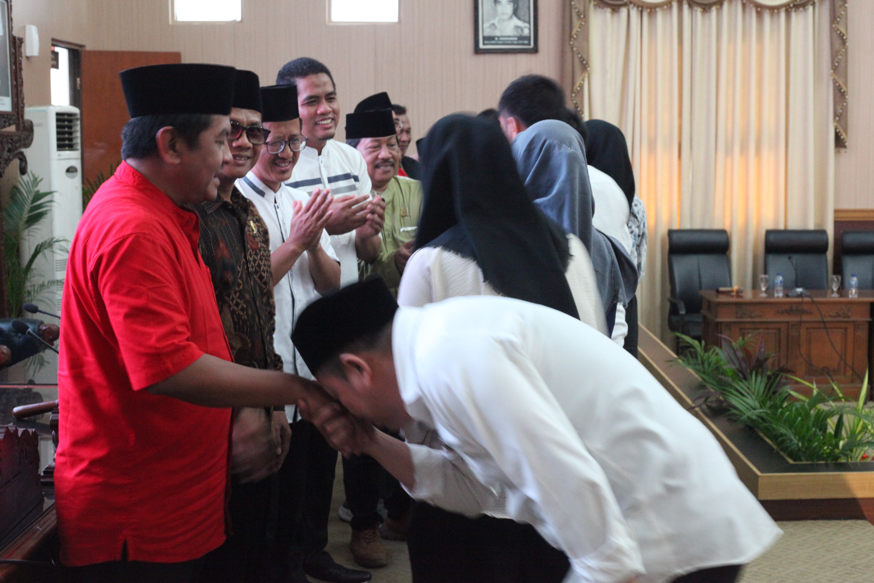 Ketua DPRD Kota Tegal Ajak Keluarga Besar Saling Memaafkan