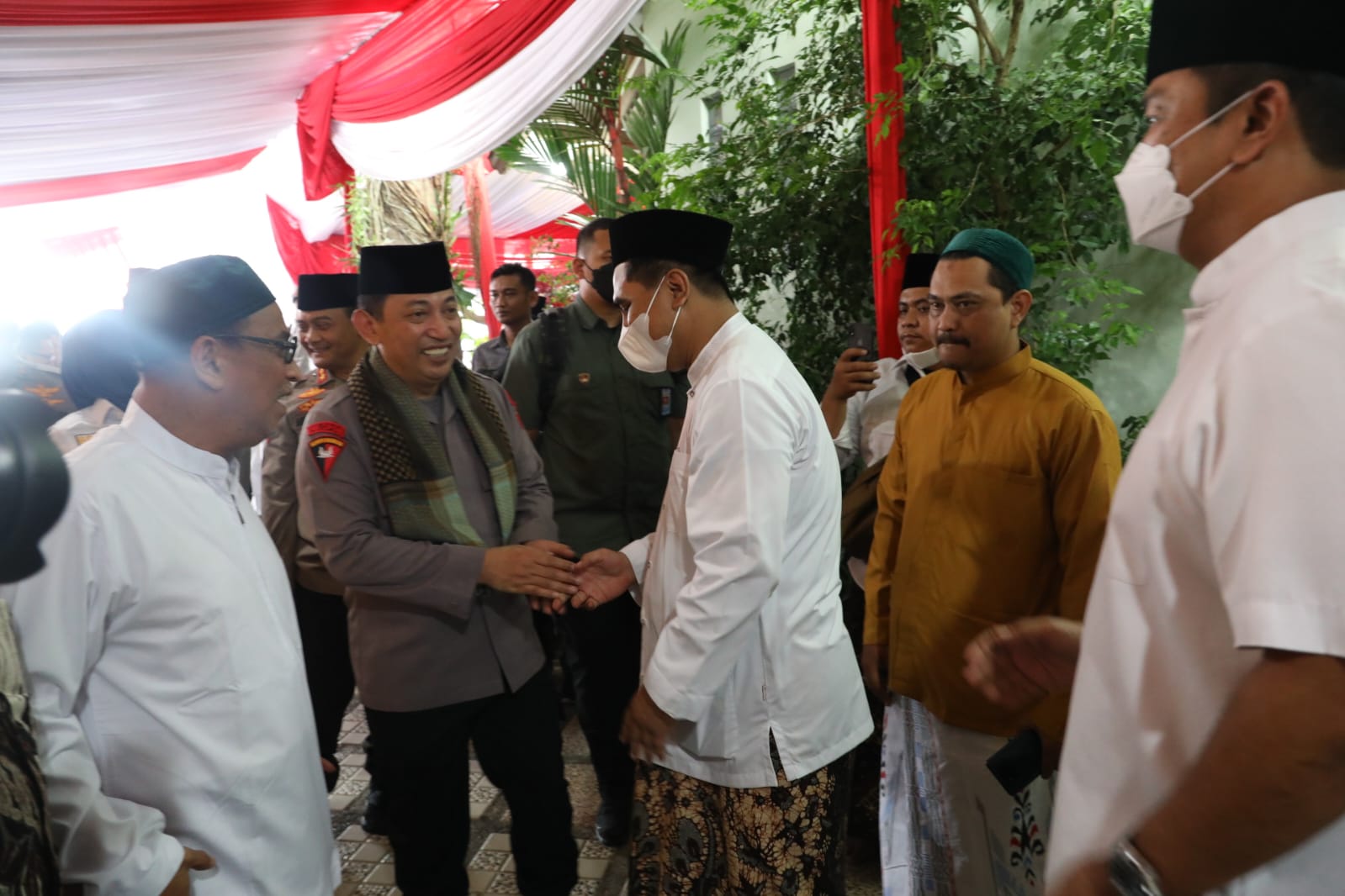 Dampingi Kapolri Silaturahmi ke Ulama dan Habib di Semarang, Taj Yasin Imbau Masyarakat Terus Jaga Kerukunan 