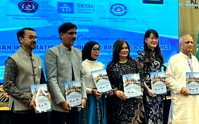 Dekan FKIP UPS Tegal Jadi Narasumber Konferensi Internasional di Malaysia