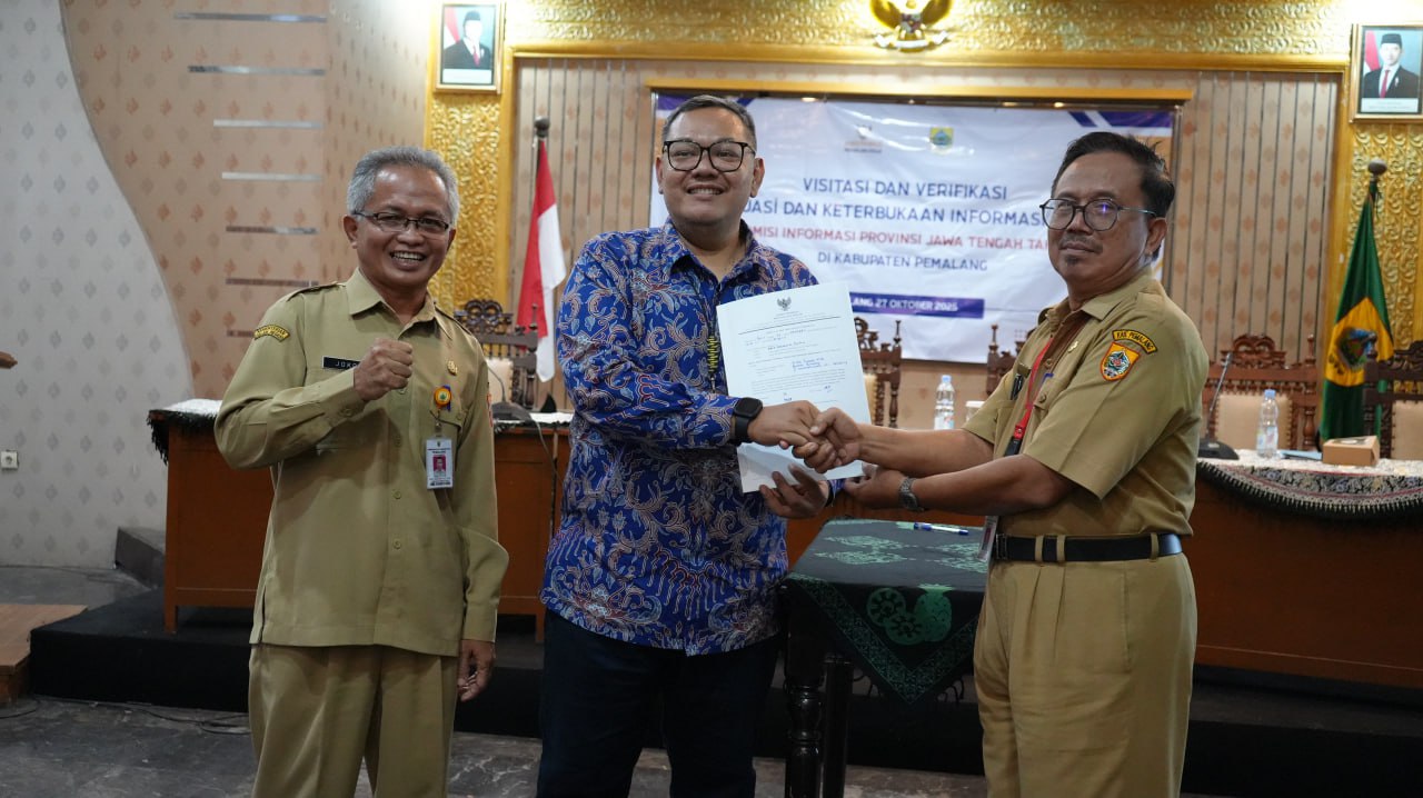 Bupati Pemalang Minta  OPD  Aktif Bermedsos